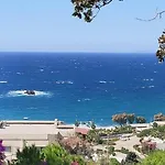 וילה Private & With Sea View יאליקאבאק