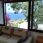 Private & With Sea View * יאליקאבאק